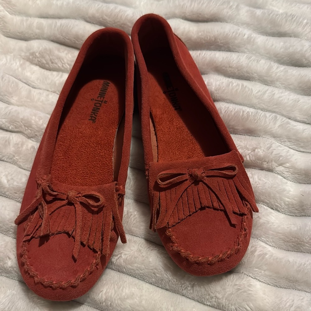 Minnetonka suede leather moccasins 7.5
